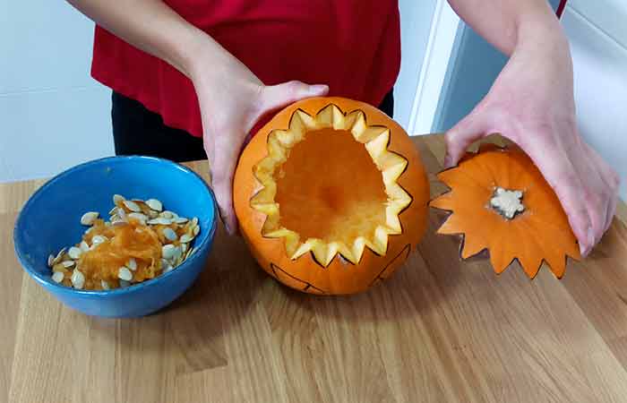como vaciar una calabaza de halloween